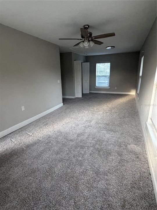 For Sale: $239,900 (3 beds, 2 baths, 1592 Square Feet)