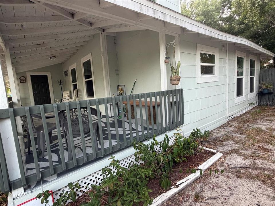 For Sale: $239,900 (3 beds, 2 baths, 1592 Square Feet)