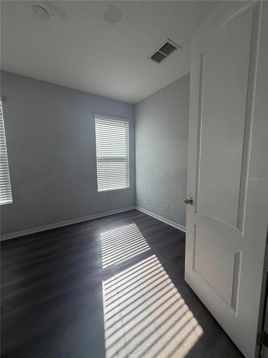 For Sale: $439,000 (3 beds, 2 baths, 1881 Square Feet)