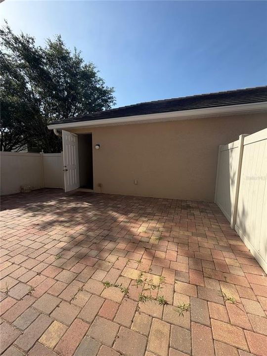 For Sale: $439,000 (3 beds, 2 baths, 1881 Square Feet)