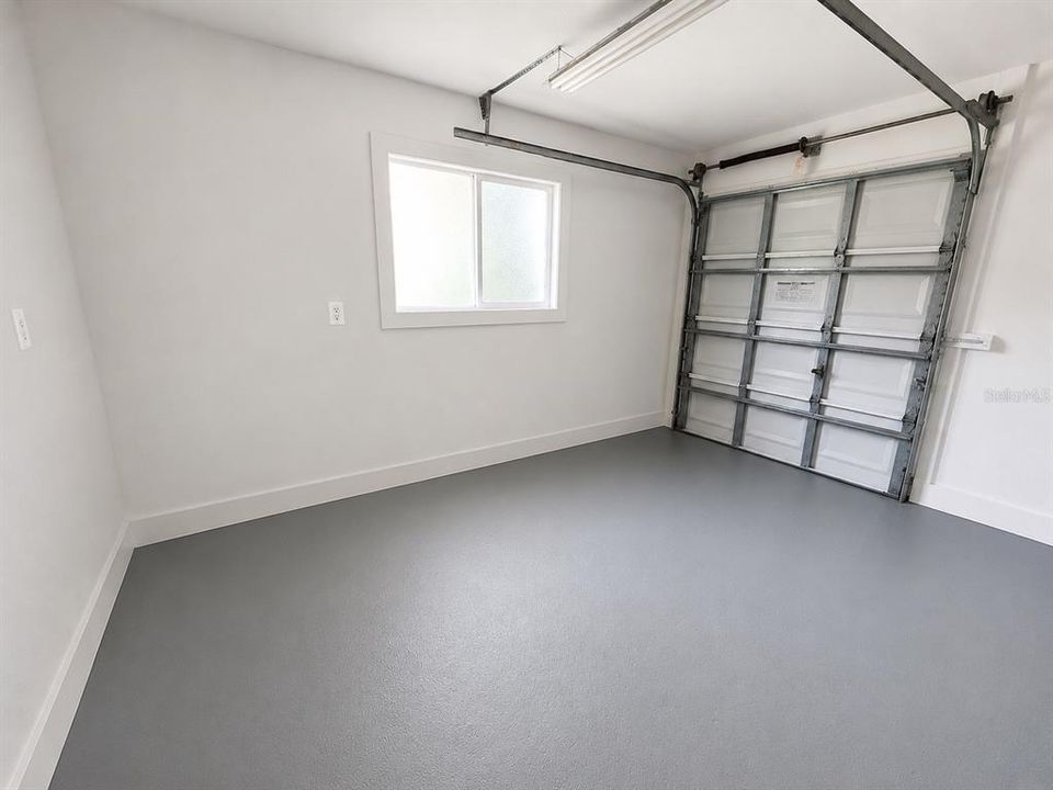 На продажу: $375,000 (2 спален, 2 ванн, 1702 Квадратных фут)