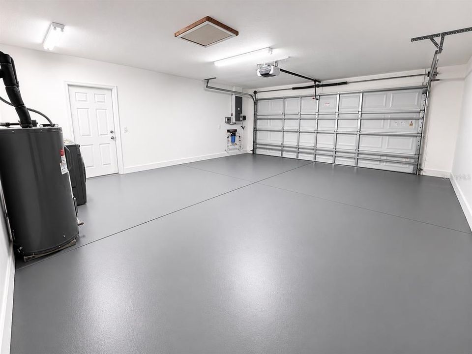 На продажу: $375,000 (2 спален, 2 ванн, 1702 Квадратных фут)
