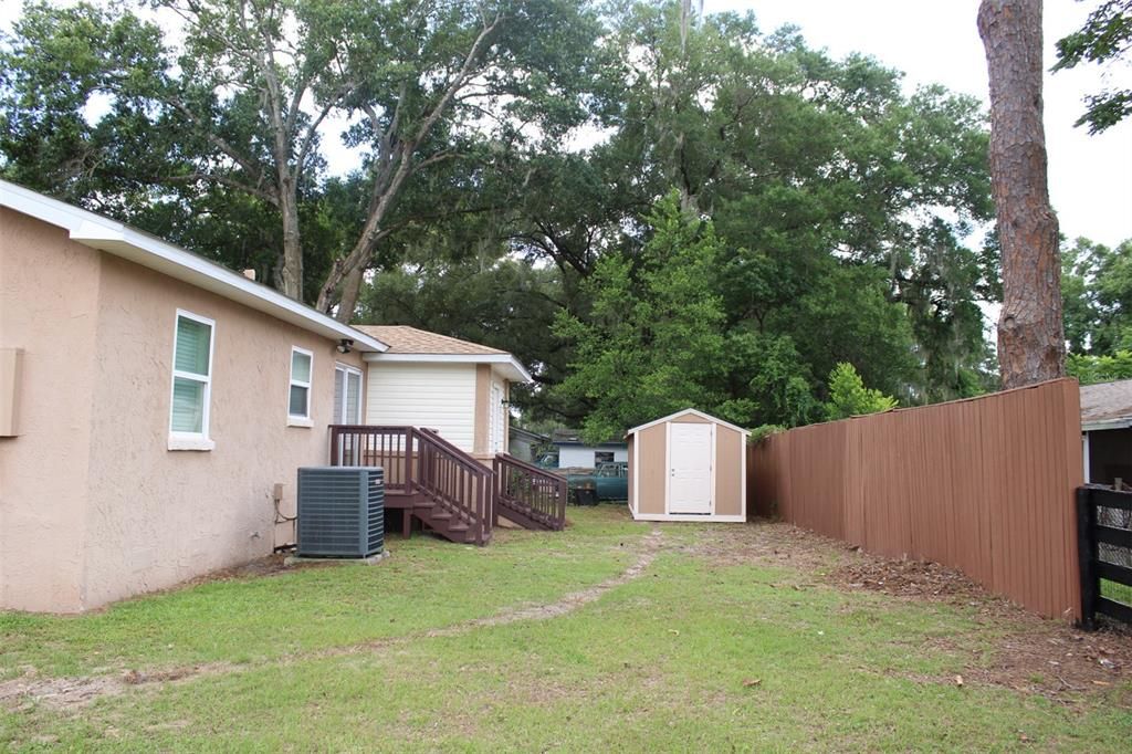 For Sale: $224,900 (3 beds, 2 baths, 1092 Square Feet)