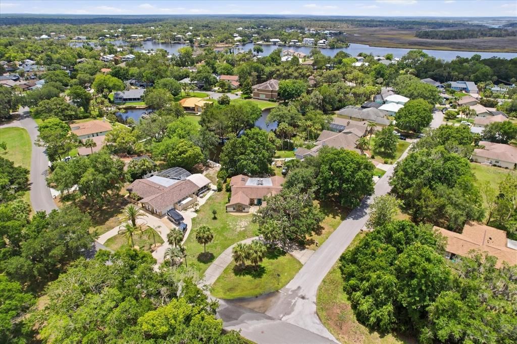 For Sale: $439,000 (3 beds, 3 baths, 1823 Square Feet)