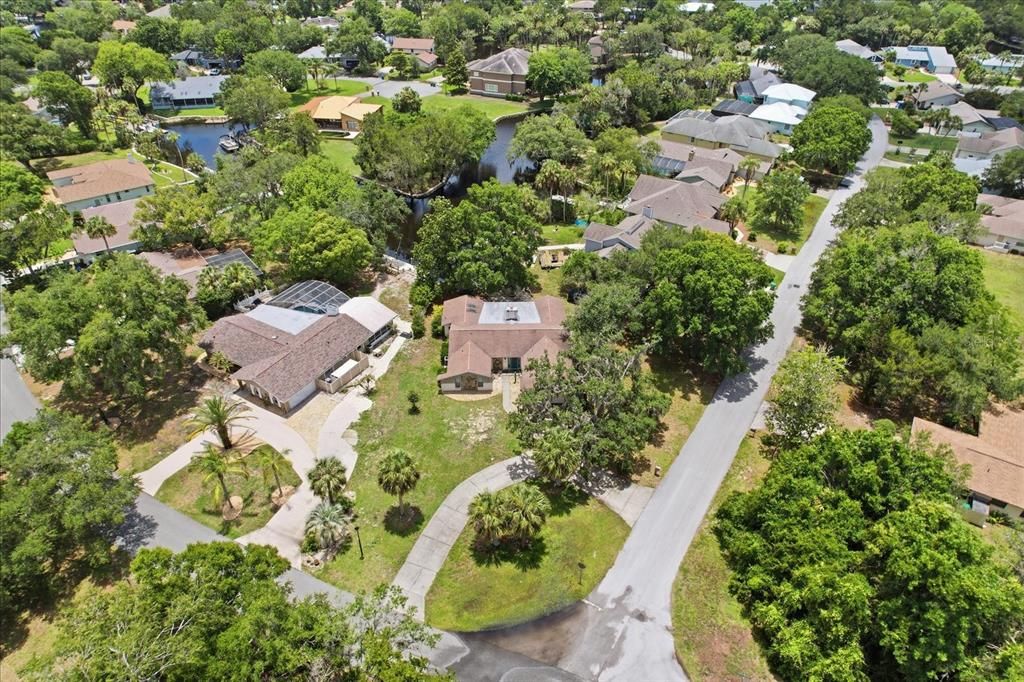 For Sale: $439,000 (3 beds, 3 baths, 1823 Square Feet)