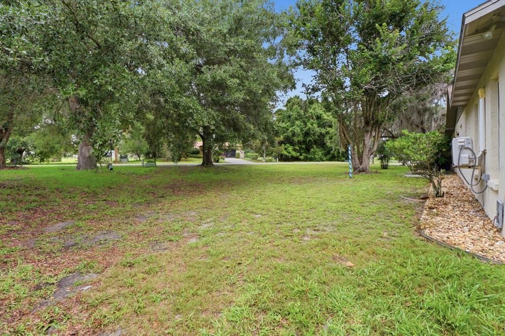 For Sale: $439,000 (3 beds, 3 baths, 1823 Square Feet)
