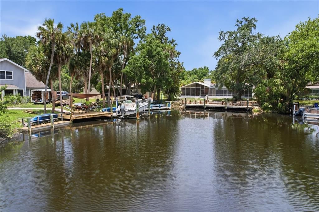 For Sale: $439,000 (3 beds, 3 baths, 1823 Square Feet)