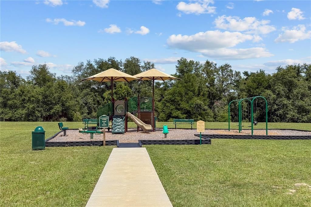 For Sale: $375,000 (3 beds, 2 baths, 2104 Square Feet)