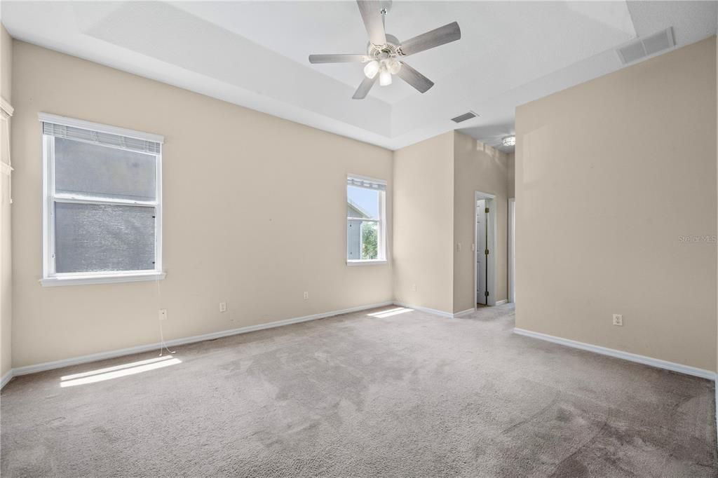 For Sale: $375,000 (3 beds, 2 baths, 2104 Square Feet)