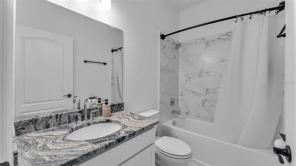 For Sale: $525,000 (4 beds, 3 baths, 2815 Square Feet)
