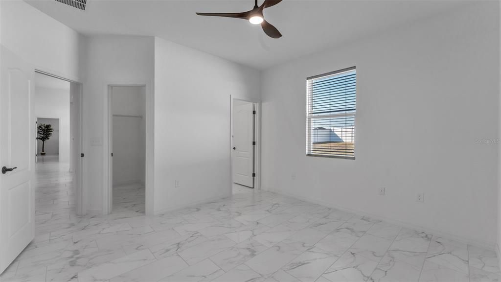 For Sale: $525,000 (4 beds, 3 baths, 2815 Square Feet)