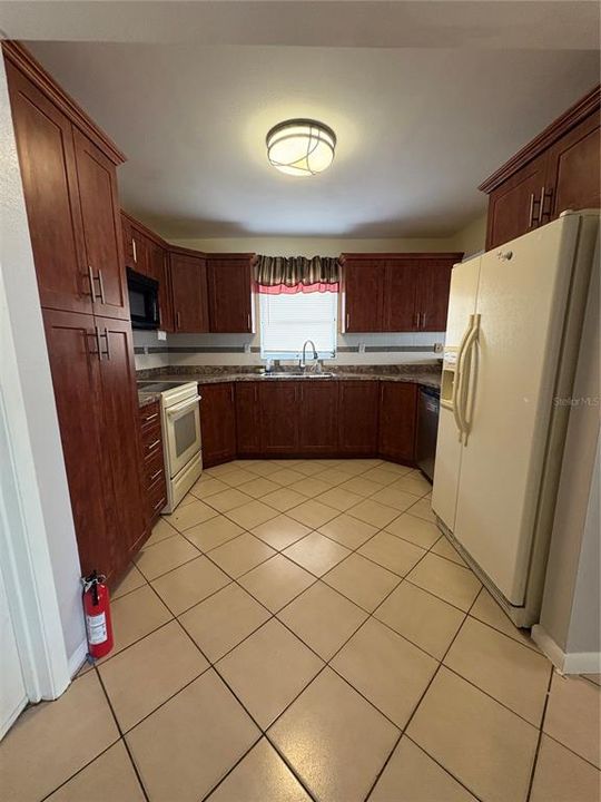 For Sale: $242,500 (3 beds, 2 baths, 1796 Square Feet)