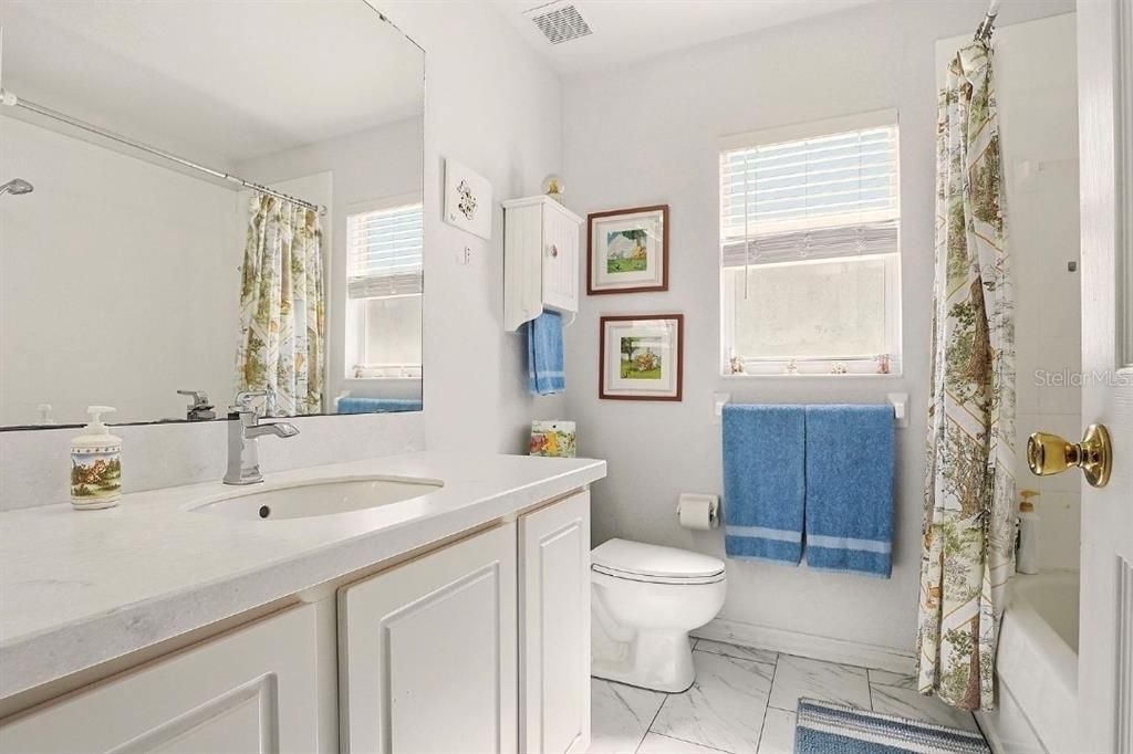 For Rent: $2,200 (4 beds, 2 baths, 1752 Square Feet)