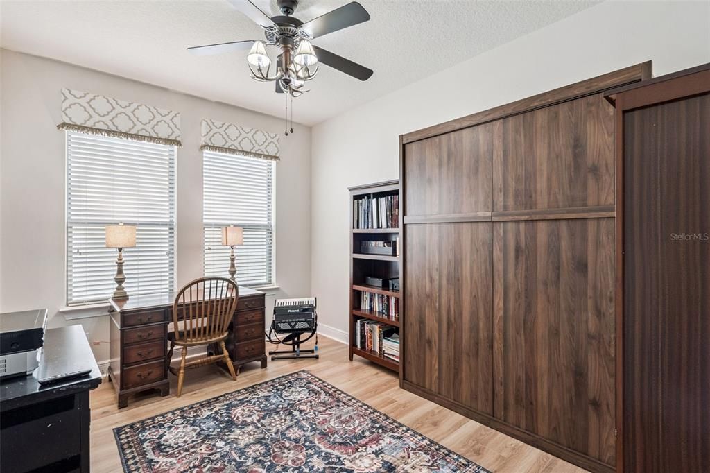 For Sale: $473,000 (3 beds, 2 baths, 1941 Square Feet)