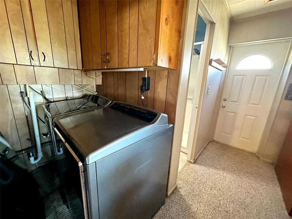 For Rent: $3,300 (3 beds, 2 baths, 1782 Square Feet)