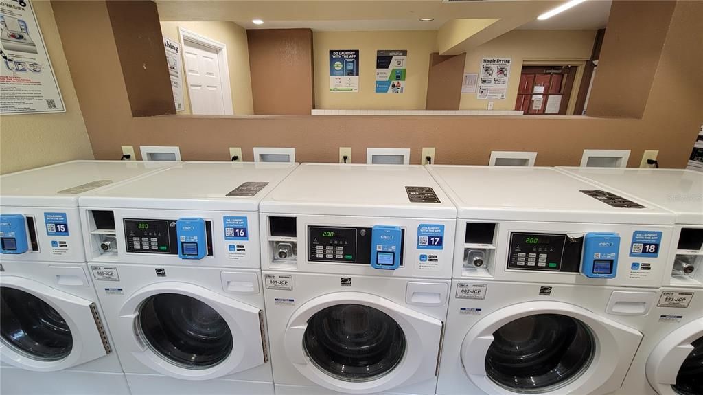 For Rent: $2,095 (3 beds, 2 baths, 1426 Square Feet)