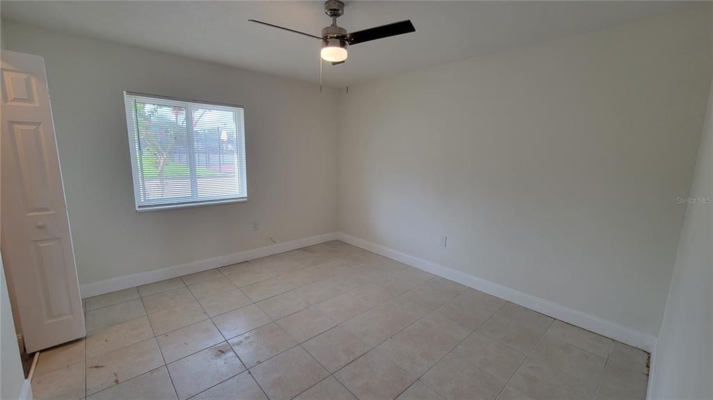 For Rent: $2,095 (3 beds, 2 baths, 1426 Square Feet)