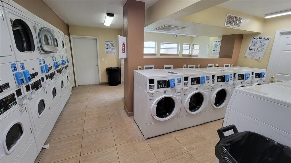For Rent: $2,095 (3 beds, 2 baths, 1426 Square Feet)