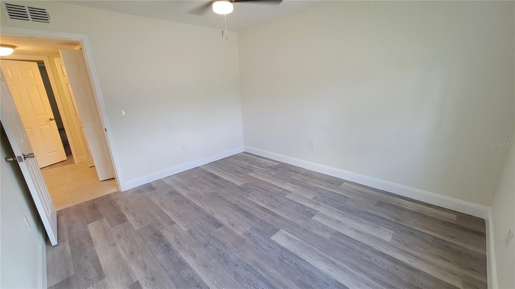 For Rent: $2,095 (3 beds, 2 baths, 1426 Square Feet)