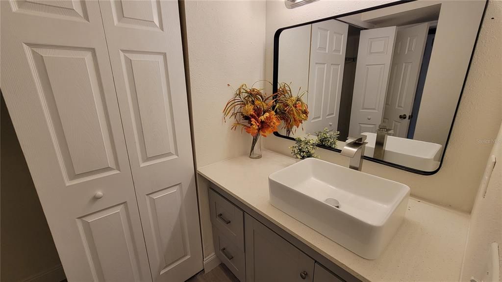 For Rent: $2,095 (3 beds, 2 baths, 1426 Square Feet)