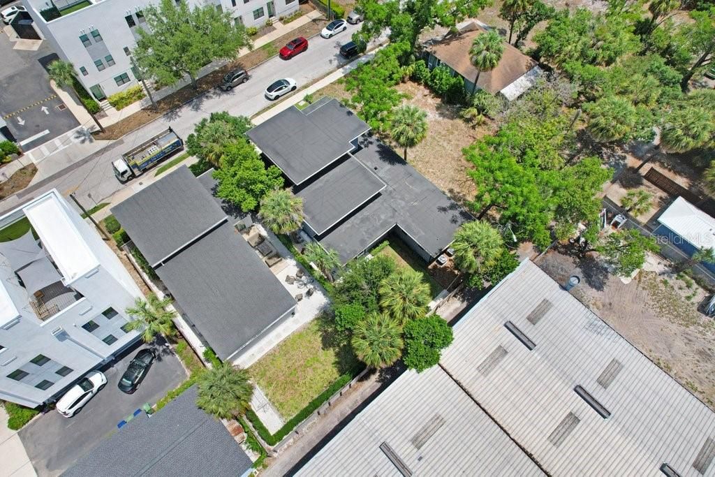 For Rent: $6,995 (4 beds, 3 baths, 2328 Square Feet)