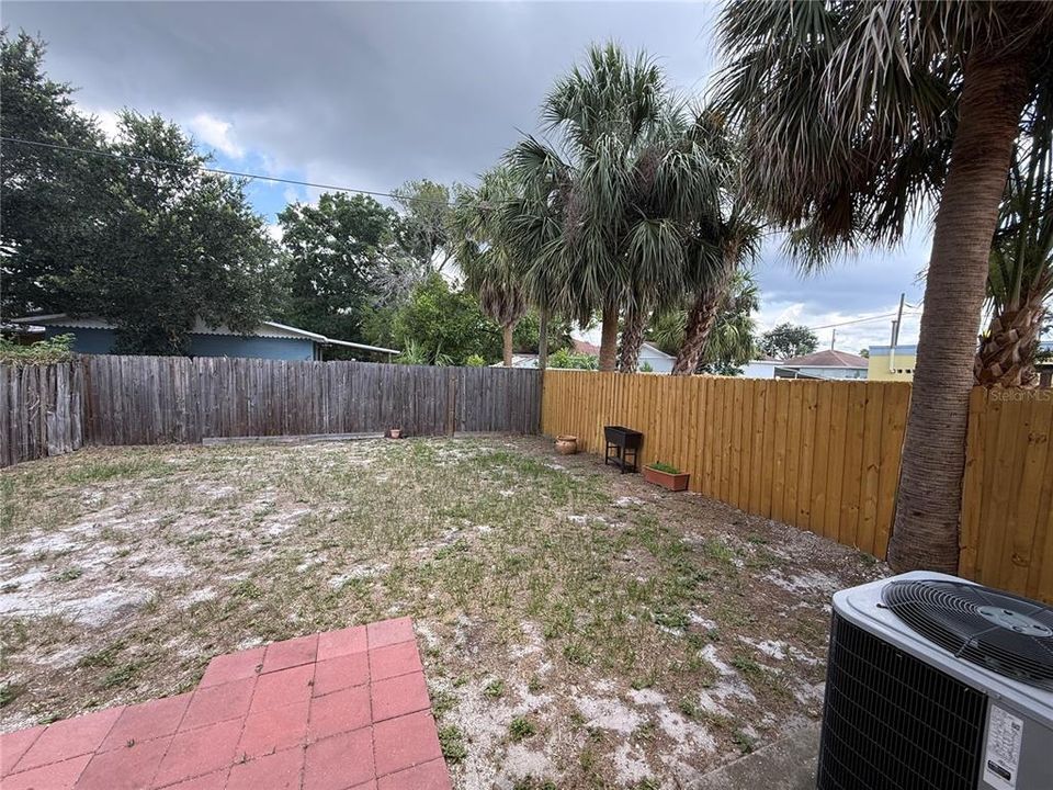 For Rent: $2,650 (3 beds, 2 baths, 1780 Square Feet)