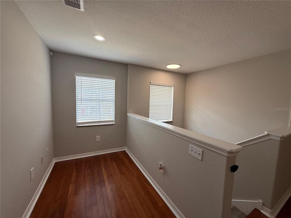 For Rent: $2,650 (3 beds, 2 baths, 1780 Square Feet)