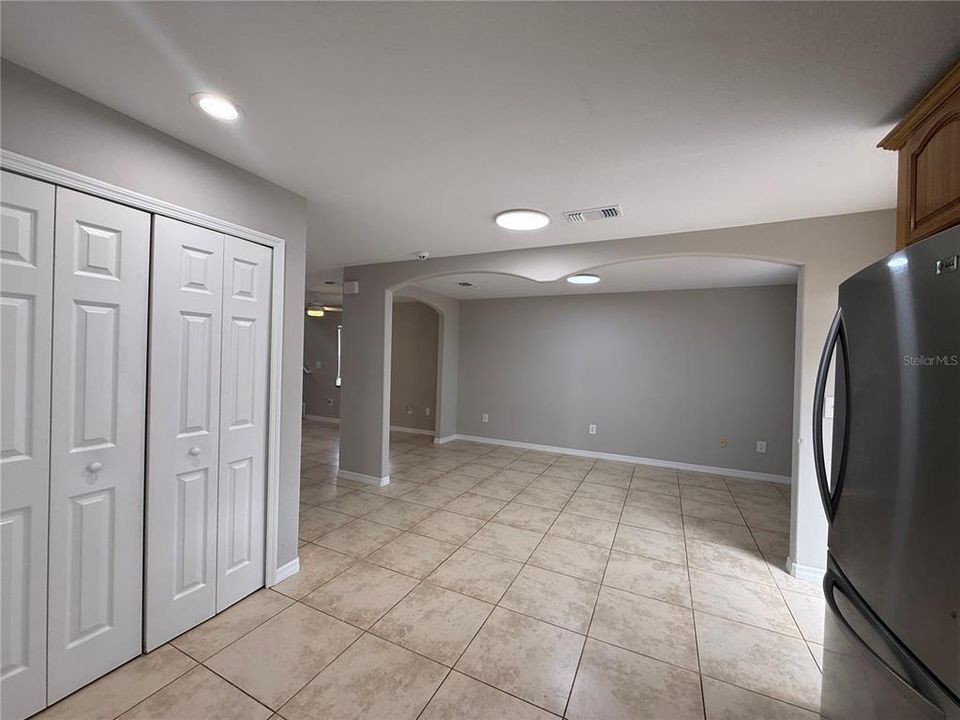 For Rent: $2,650 (3 beds, 2 baths, 1780 Square Feet)
