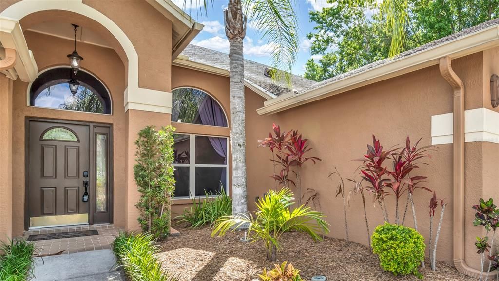 For Rent: $3,895 (4 beds, 3 baths, 2374 Square Feet)