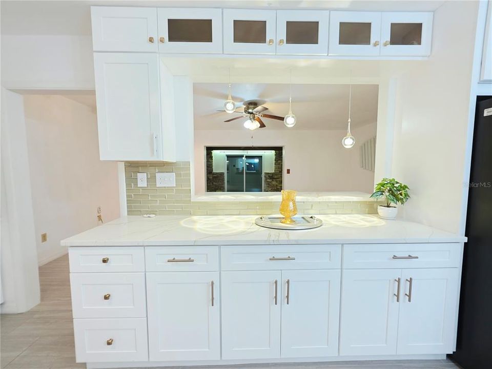 For Sale: $369,000 (2 beds, 2 baths, 1397 Square Feet)