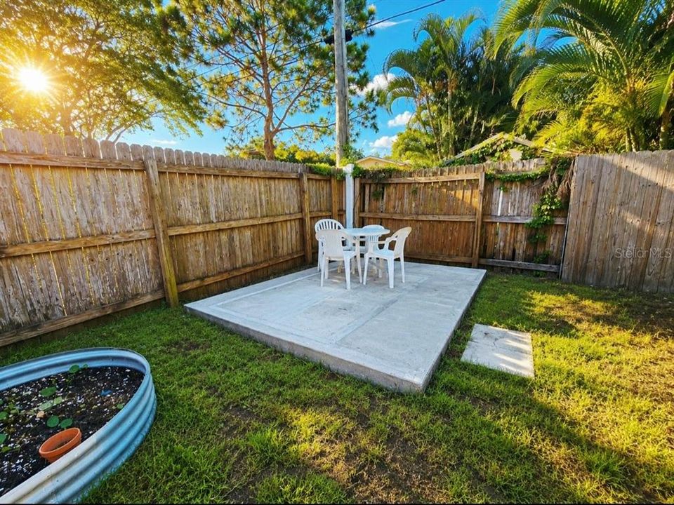 For Sale: $369,000 (2 beds, 2 baths, 1397 Square Feet)