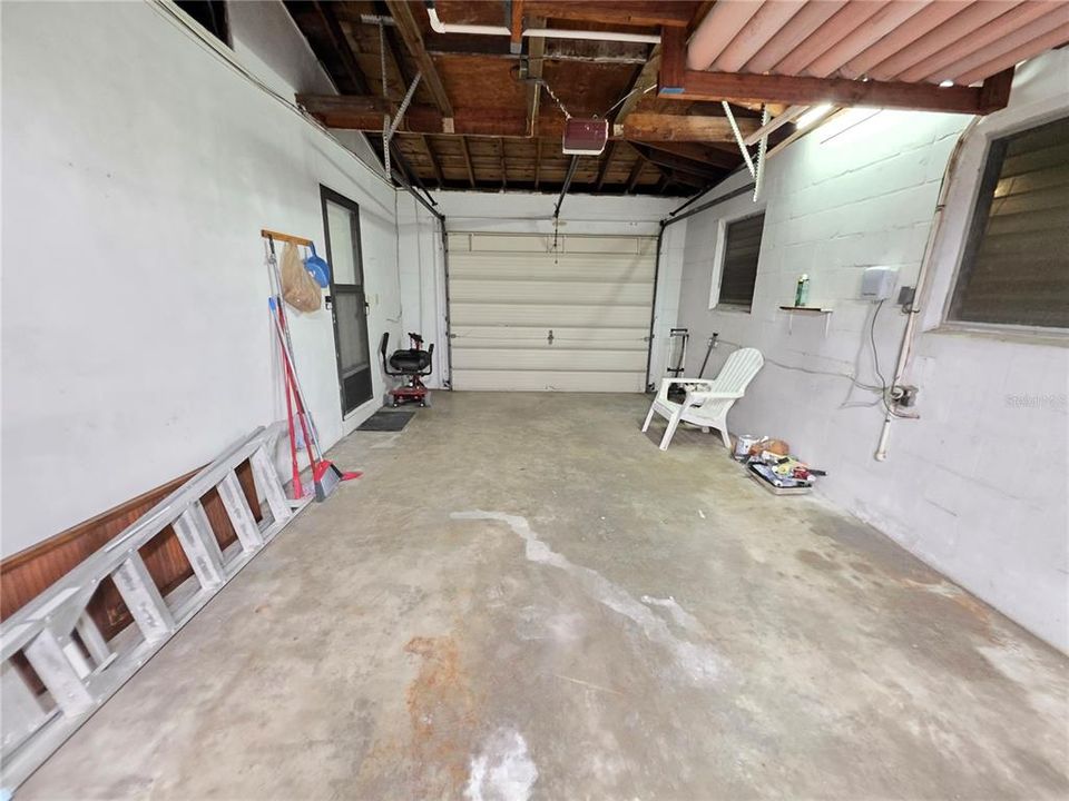 For Sale: $369,000 (2 beds, 2 baths, 1397 Square Feet)