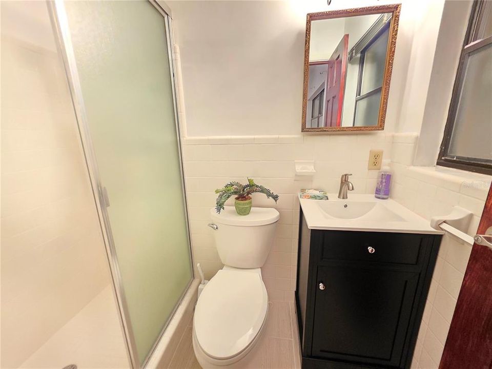 For Sale: $369,000 (2 beds, 2 baths, 1397 Square Feet)