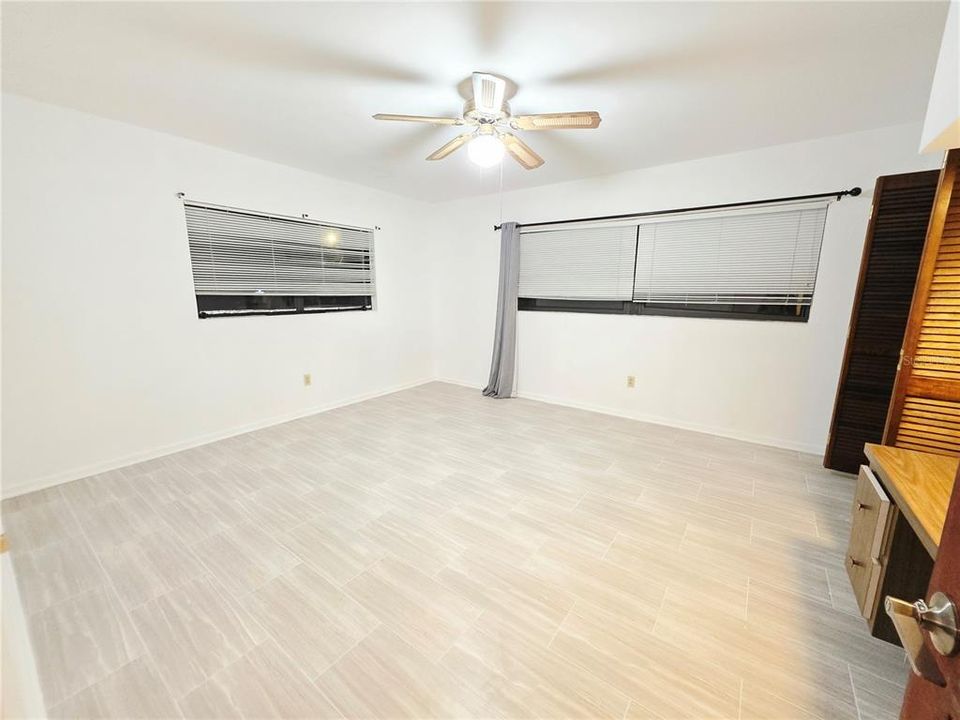 For Sale: $369,000 (2 beds, 2 baths, 1397 Square Feet)