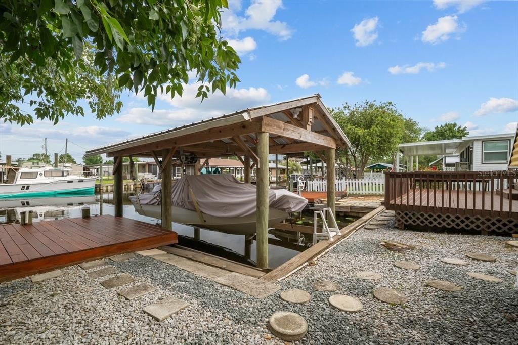 For Sale: $329,900 (3 beds, 2 baths, 2080 Square Feet)