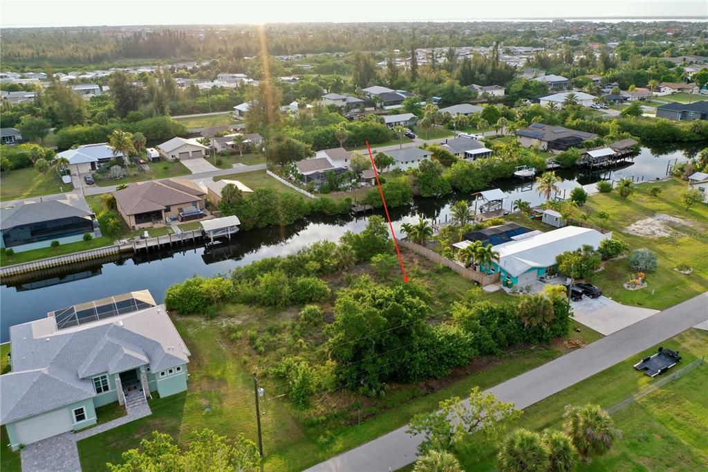 待售: $115,000 (0.22 acres)