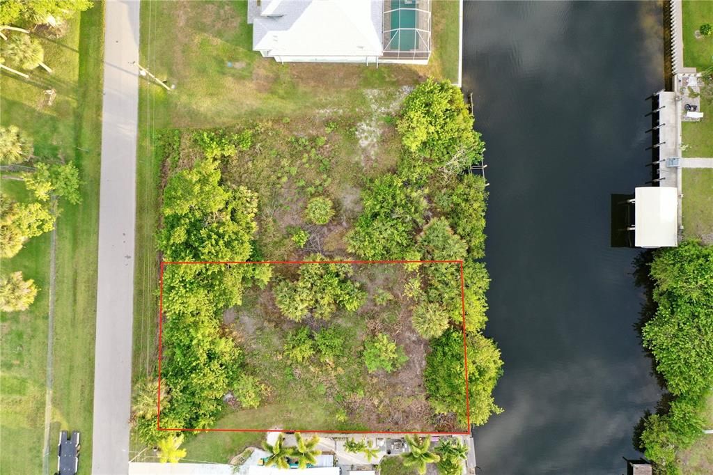 待售: $115,000 (0.22 acres)