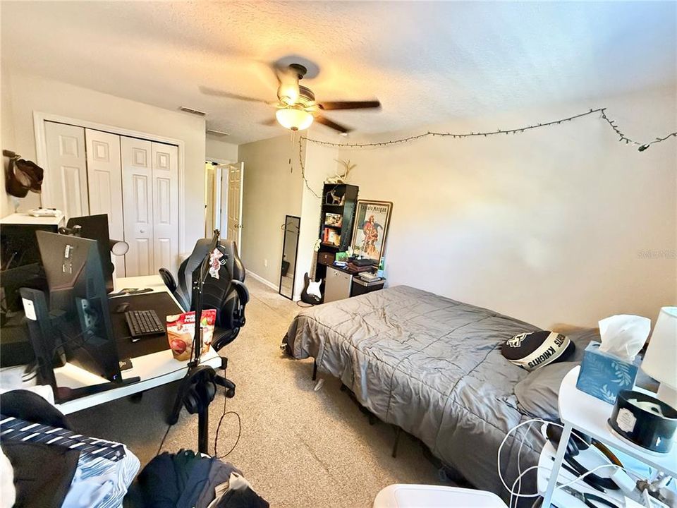 For Sale: $325,000 (3 beds, 2 baths, 1480 Square Feet)