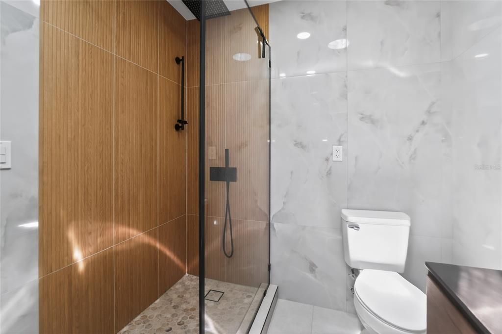 На продажу: $655,000 (3 спален, 2 ванн, 1439 Квадратных фут)