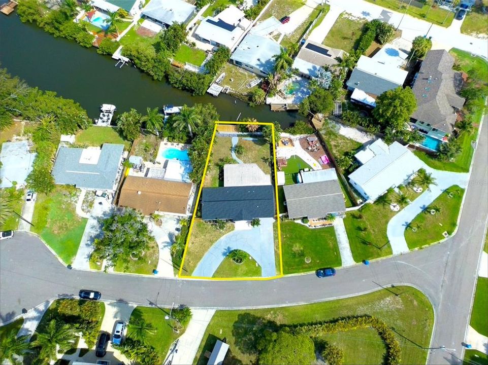 На продажу: $655,000 (3 спален, 2 ванн, 1439 Квадратных фут)