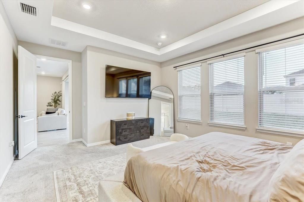 En Renta: $3,750 (4 camas, 3 baños, 2420 Pies cuadrados)