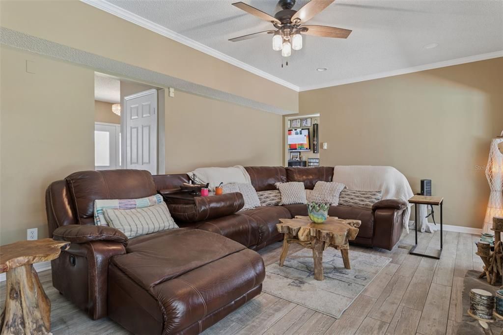 For Sale: $540,000 (4 beds, 2 baths, 2508 Square Feet)