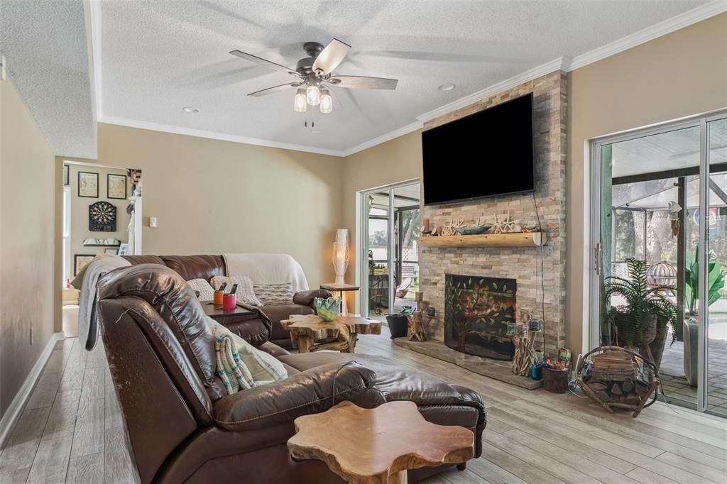 For Sale: $540,000 (4 beds, 2 baths, 2508 Square Feet)