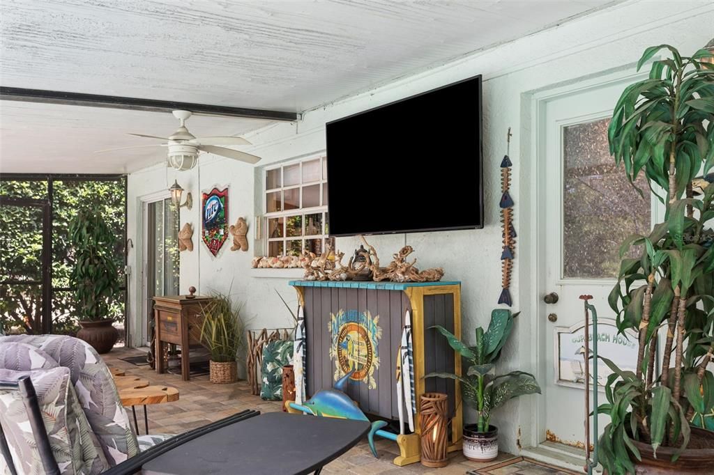 For Sale: $540,000 (4 beds, 2 baths, 2508 Square Feet)