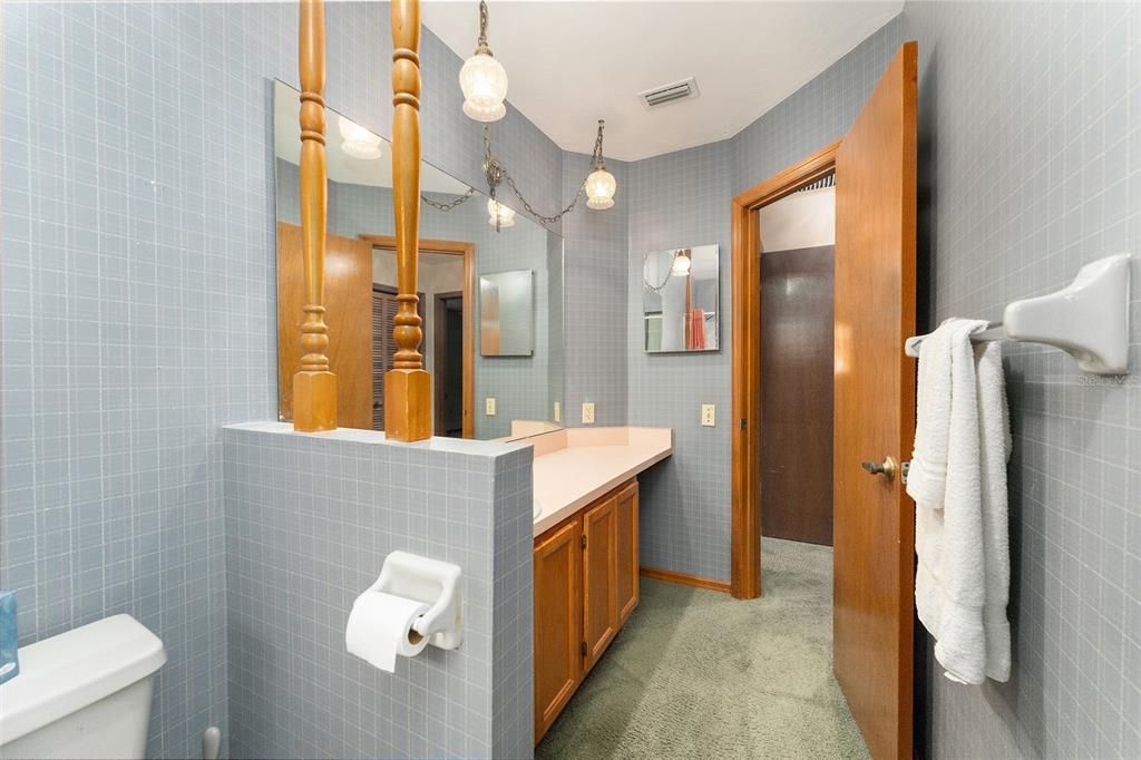 На продажу: $369,000 (3 спален, 2 ванн, 1586 Квадратных фут)