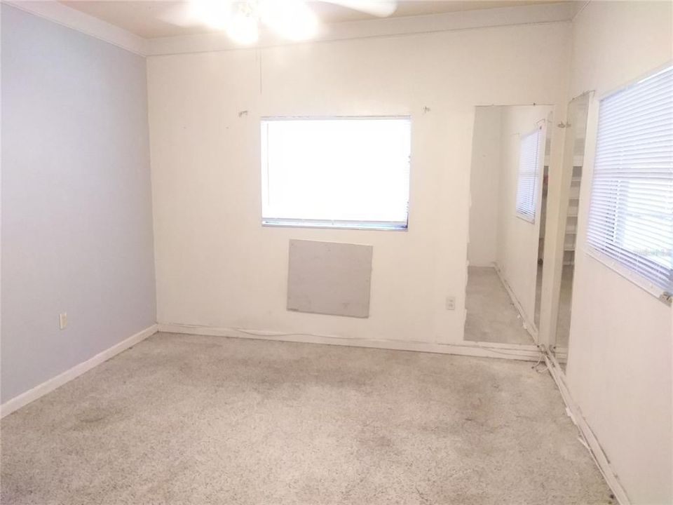 В аренду: $1,895 (2 спален, 1 ванн, 1259 Квадратных фут)