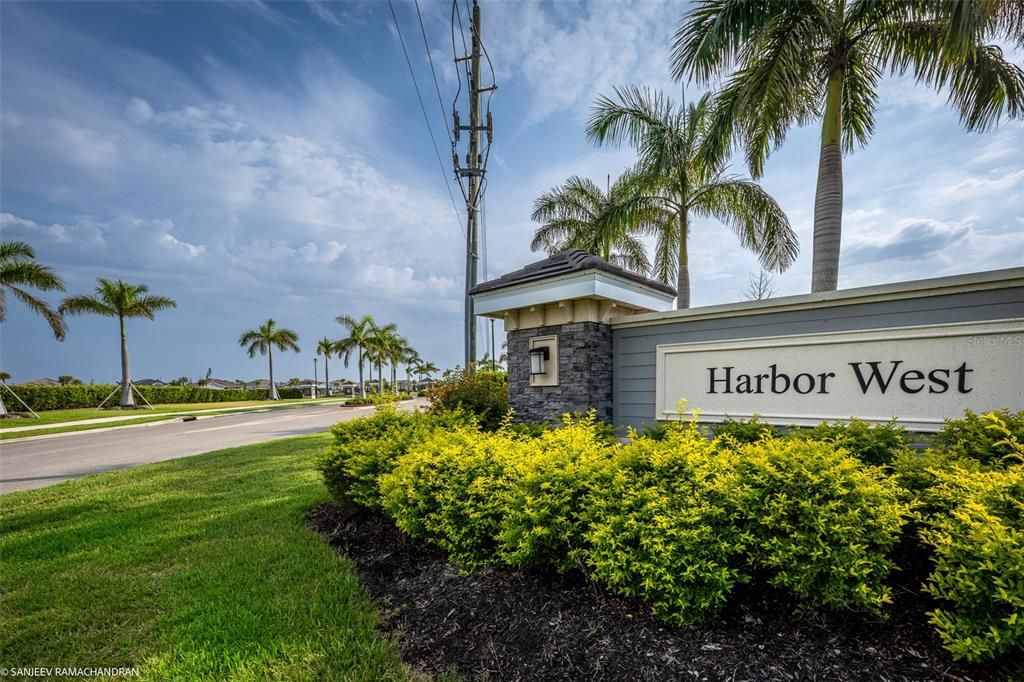 For Rent: $2,800 (3 beds, 2 baths, 1677 Square Feet)