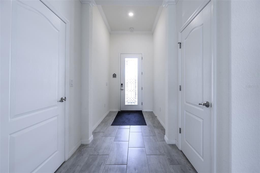 For Rent: $2,800 (3 beds, 2 baths, 1677 Square Feet)