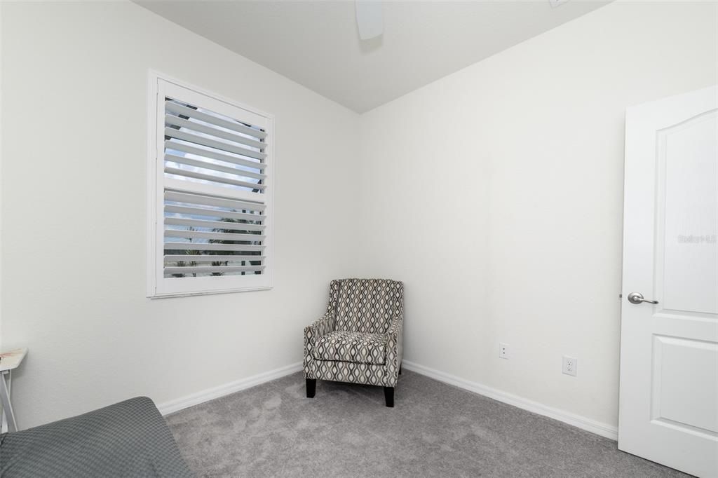 For Rent: $2,800 (3 beds, 2 baths, 1677 Square Feet)