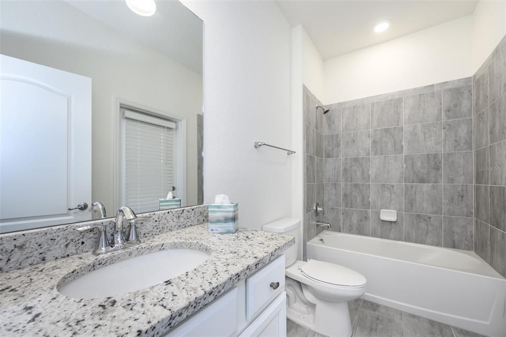 For Rent: $2,800 (3 beds, 2 baths, 1677 Square Feet)
